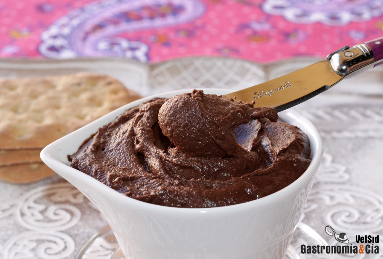 Crema de chocolate saludable para rellenos o coberturas