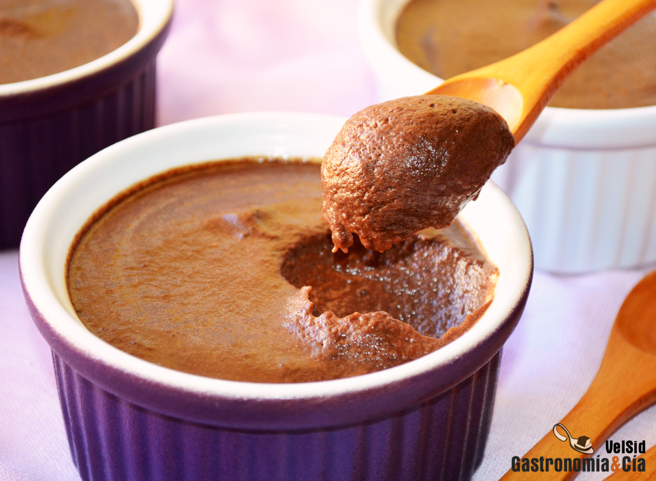 Crema fría de chocolate y plátano