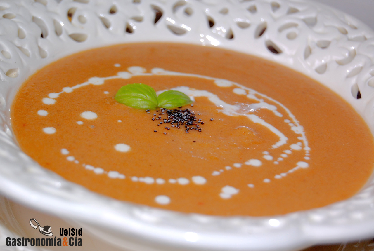 Crema de lentejas rojas al curry