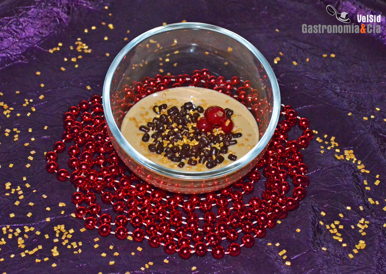 Crema ligera de turrón. Postre