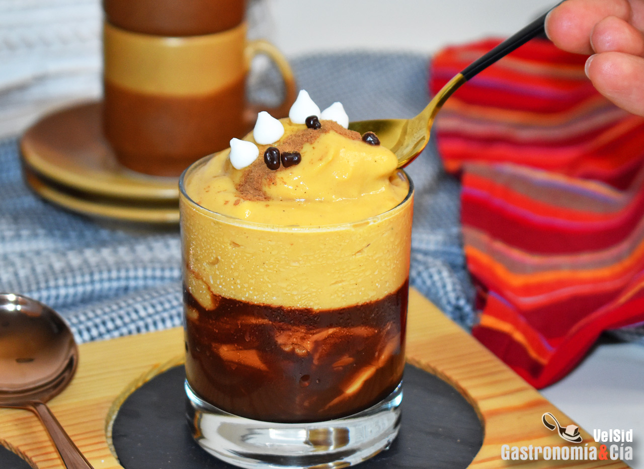 Crema de tofu sedoso y calabaza con especias dulces