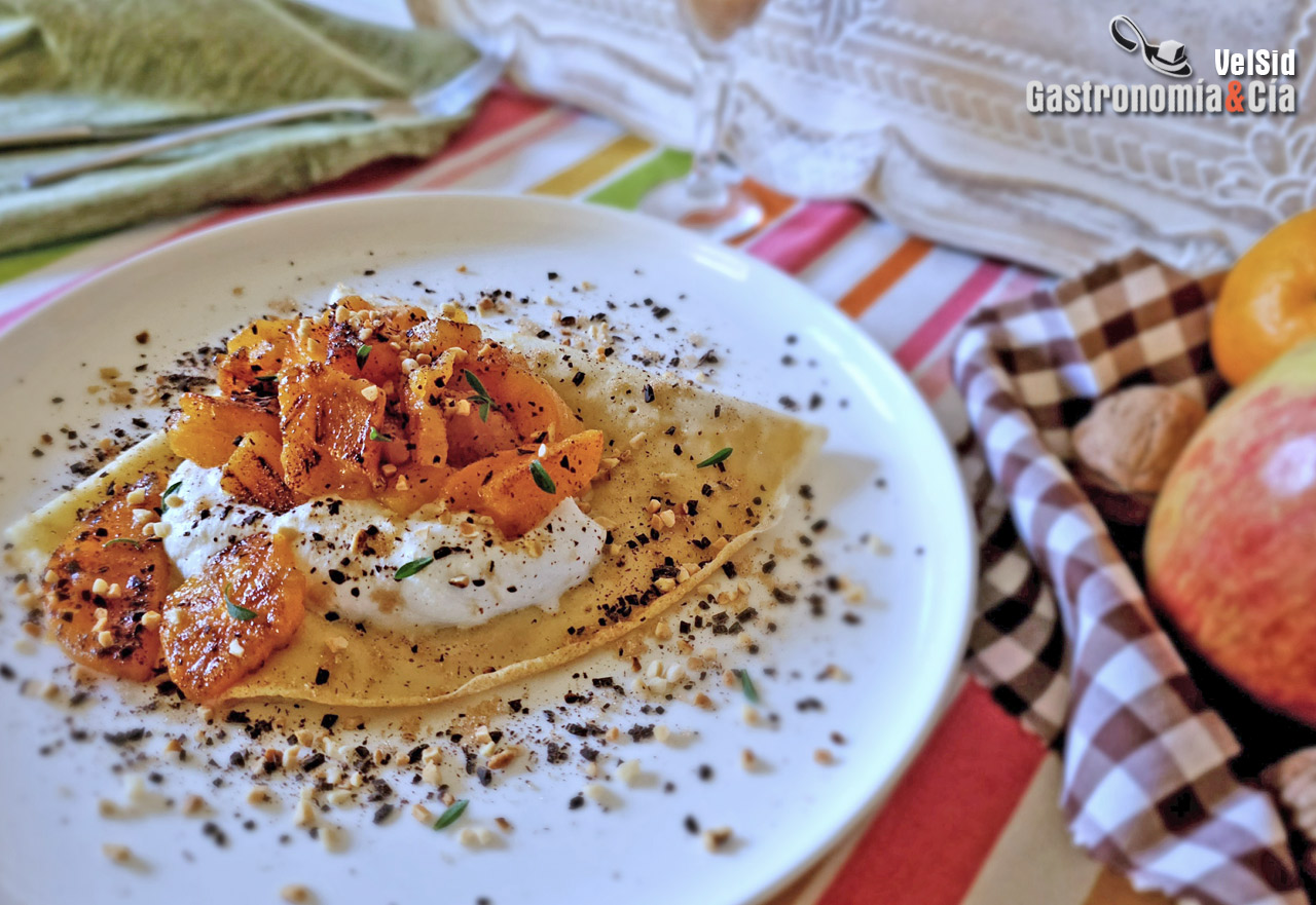 Crepes con ricota y caqui