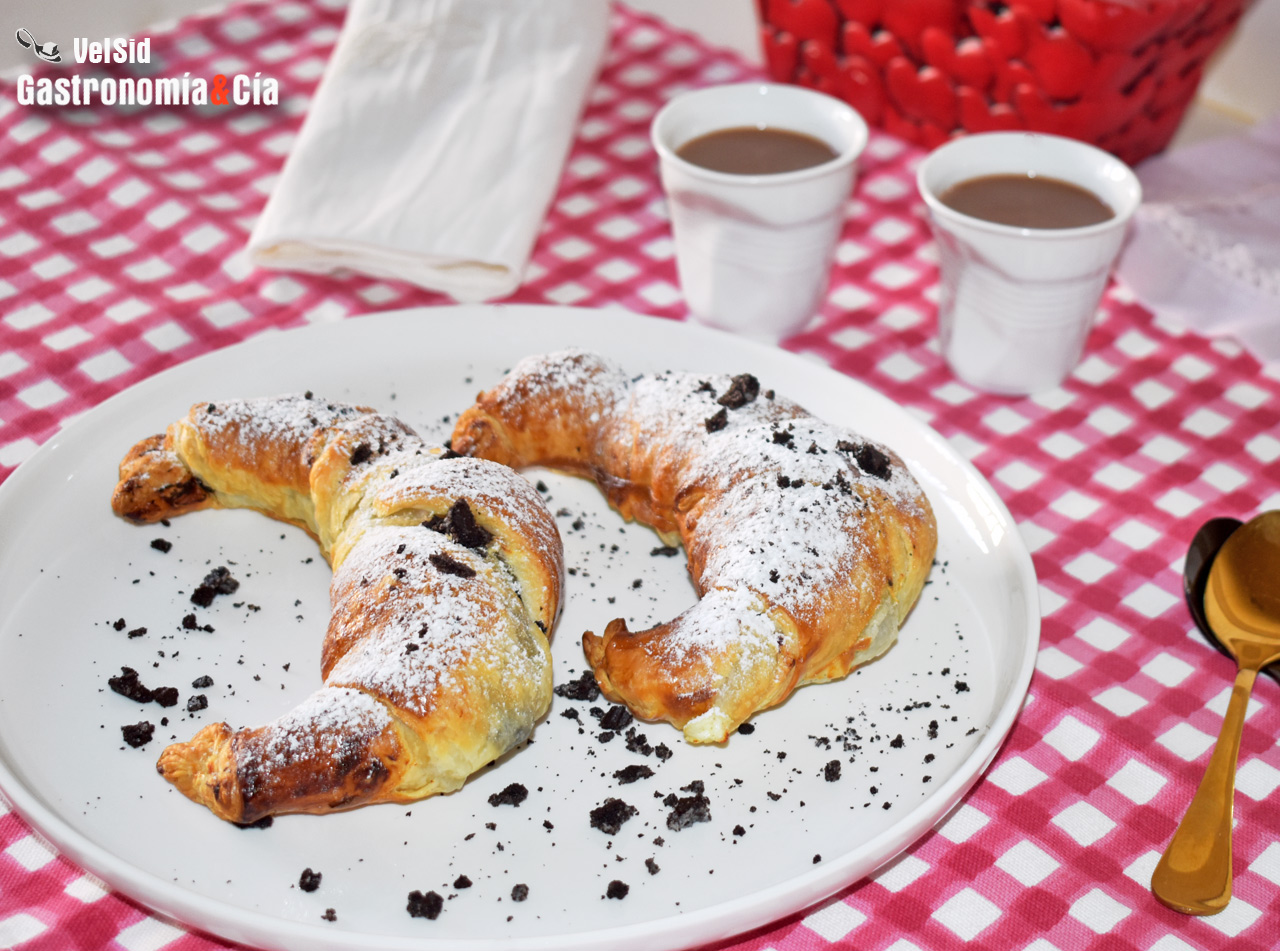 Croissants de hojaldre con sabor a Oreo