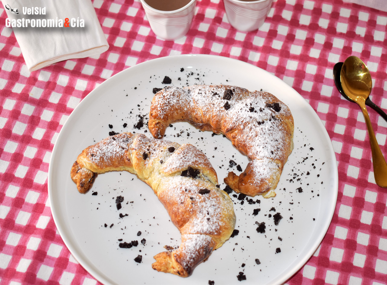 Croissants de hojaldre con sabor a Oreo