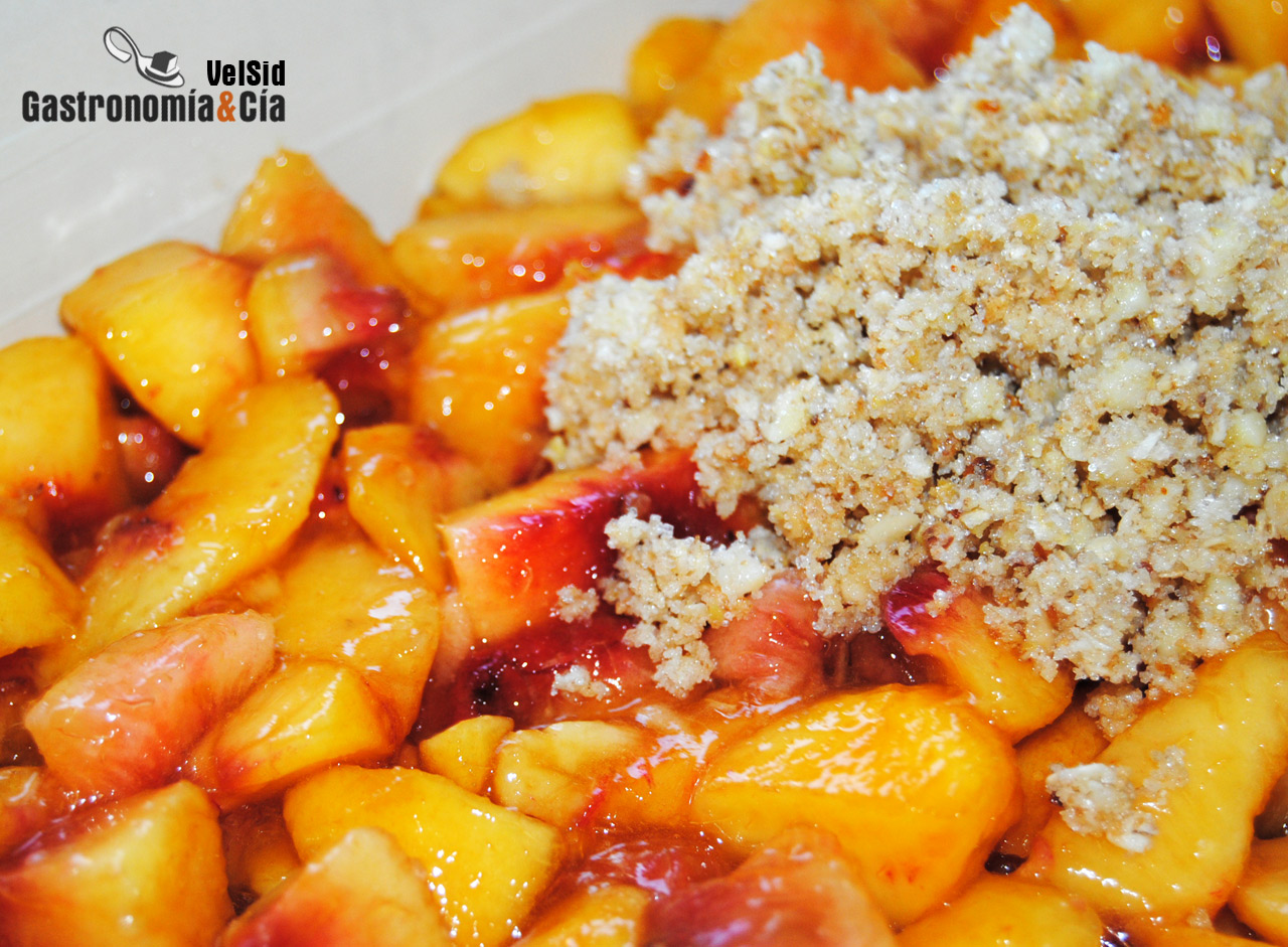 Crumble de nectarinas