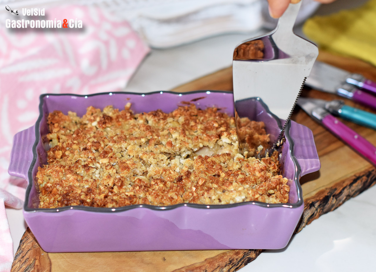 Crumble de peras y nectarinas