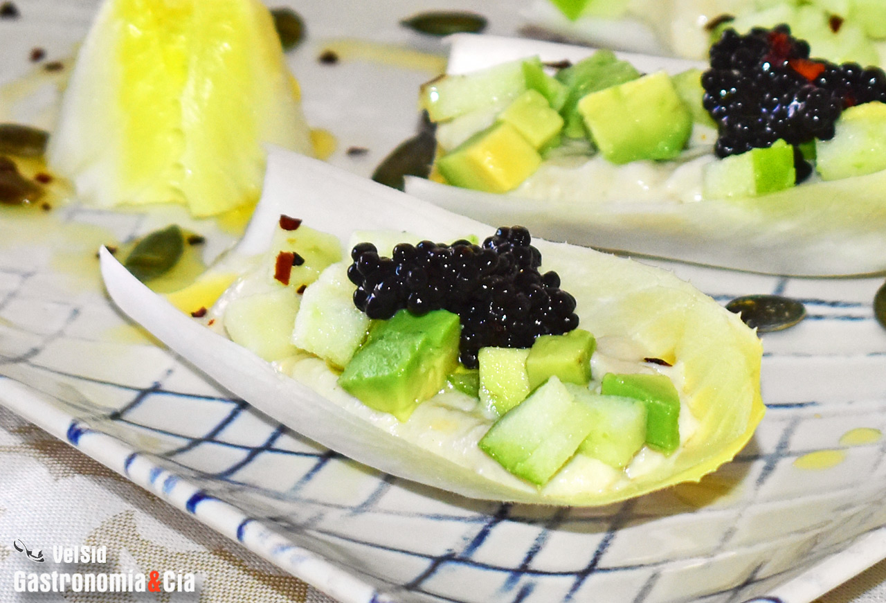 Endivias rellenas de paté de sardina