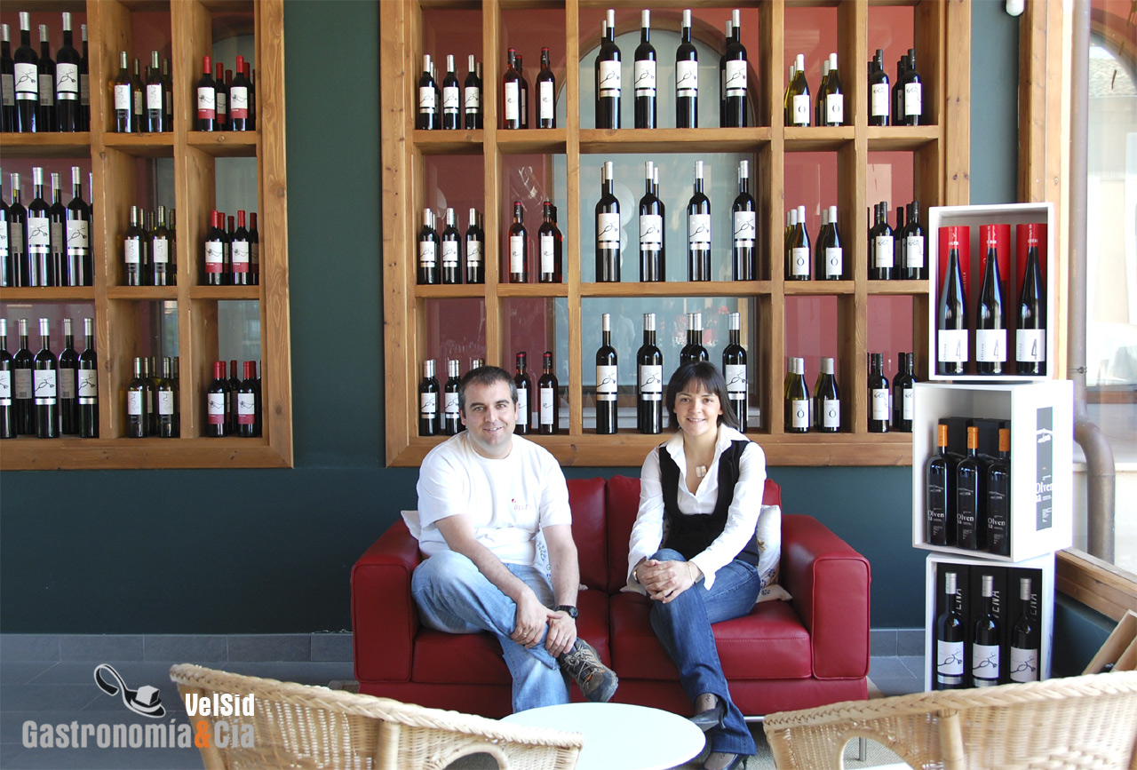 Representantes de Bodegas Olvena