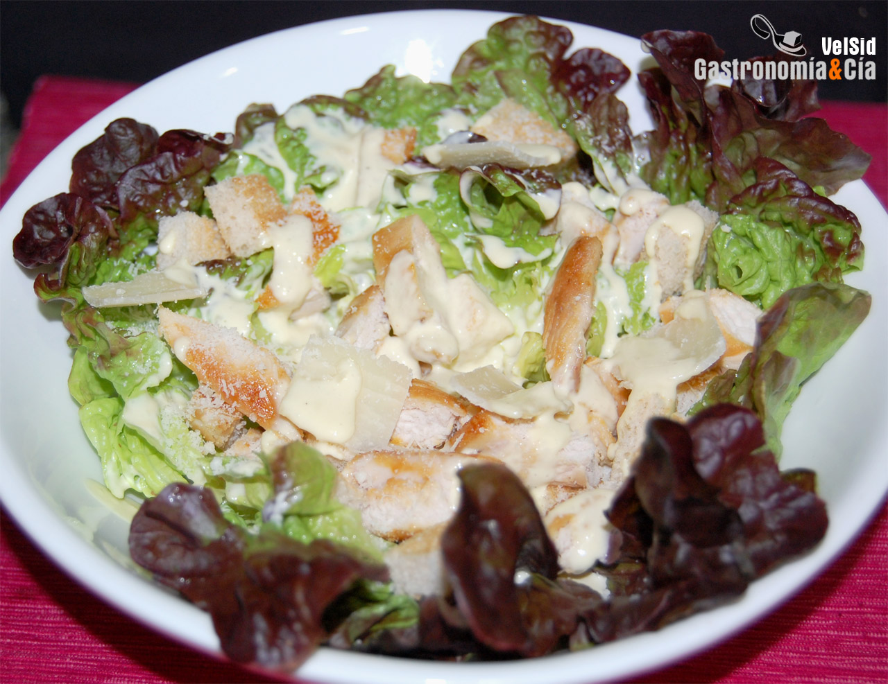 Ensalada César de pollo
