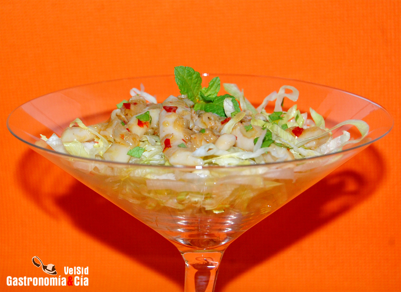 Ensalada de navajas thai