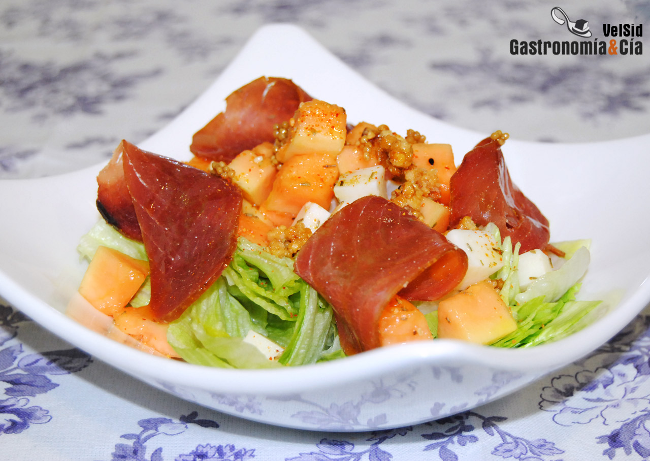 Ensalada de papaya y mojama