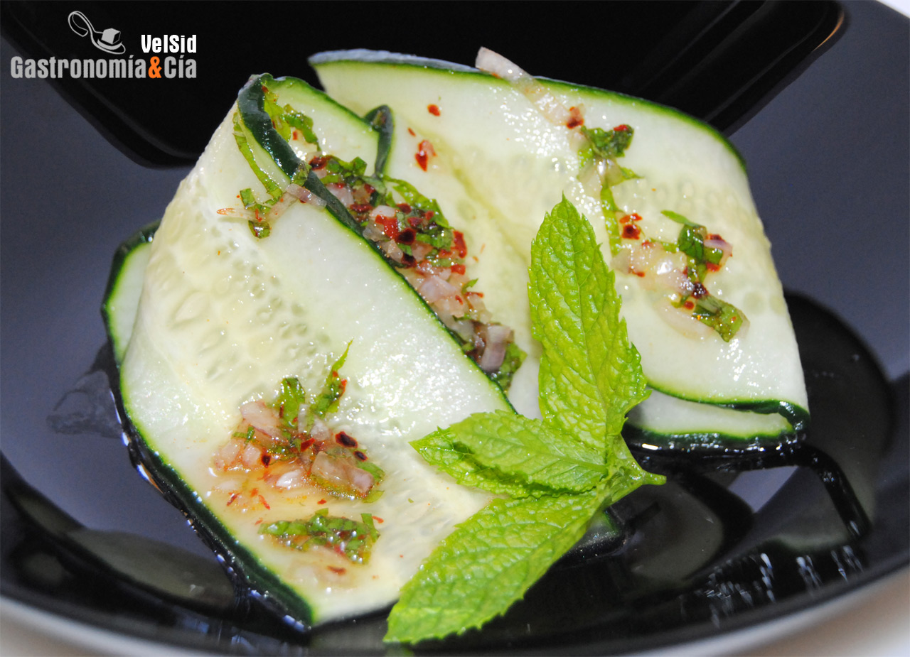 Ensalada de pepino picante