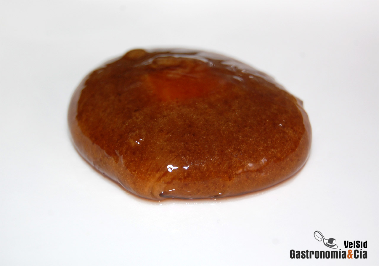 Ravioli de soja relleno de salmón