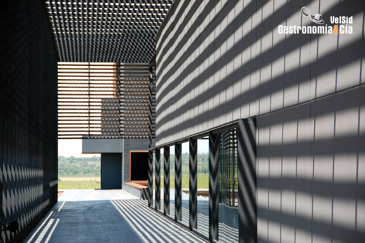 Exterior de Bodegas Laus