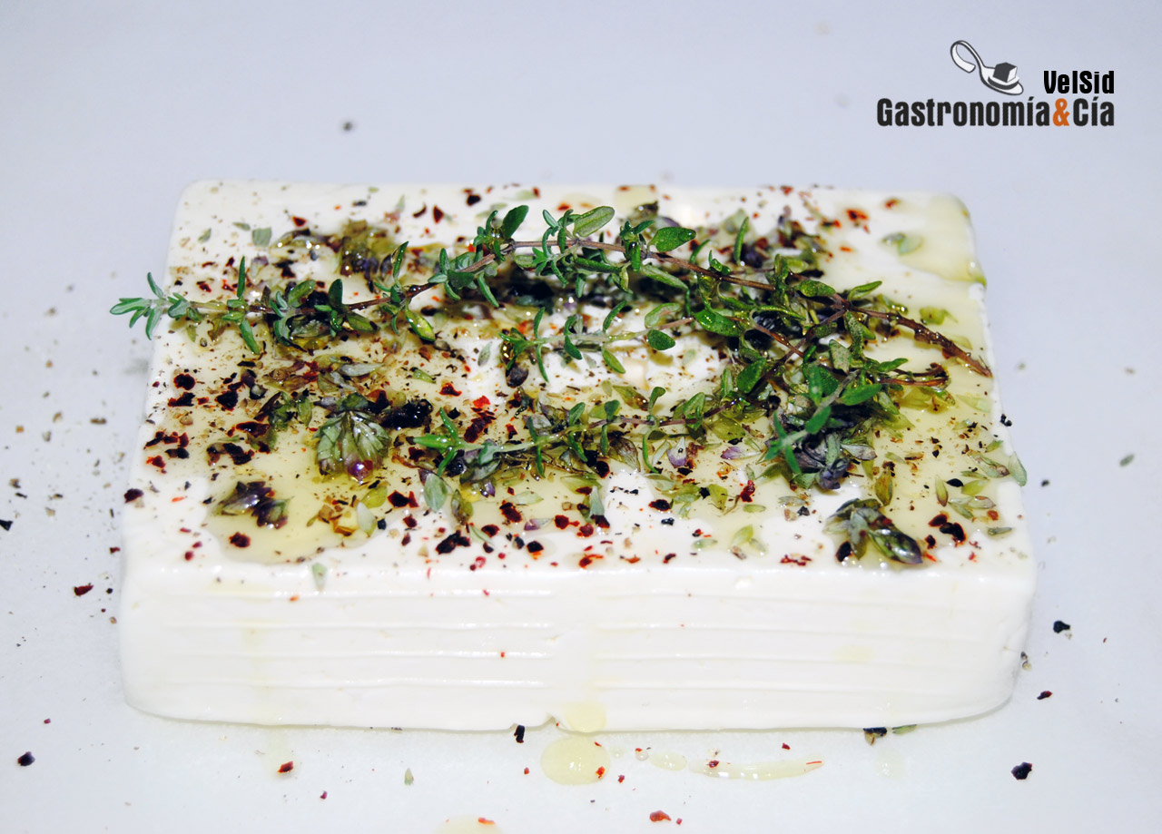 Queso feta al horno