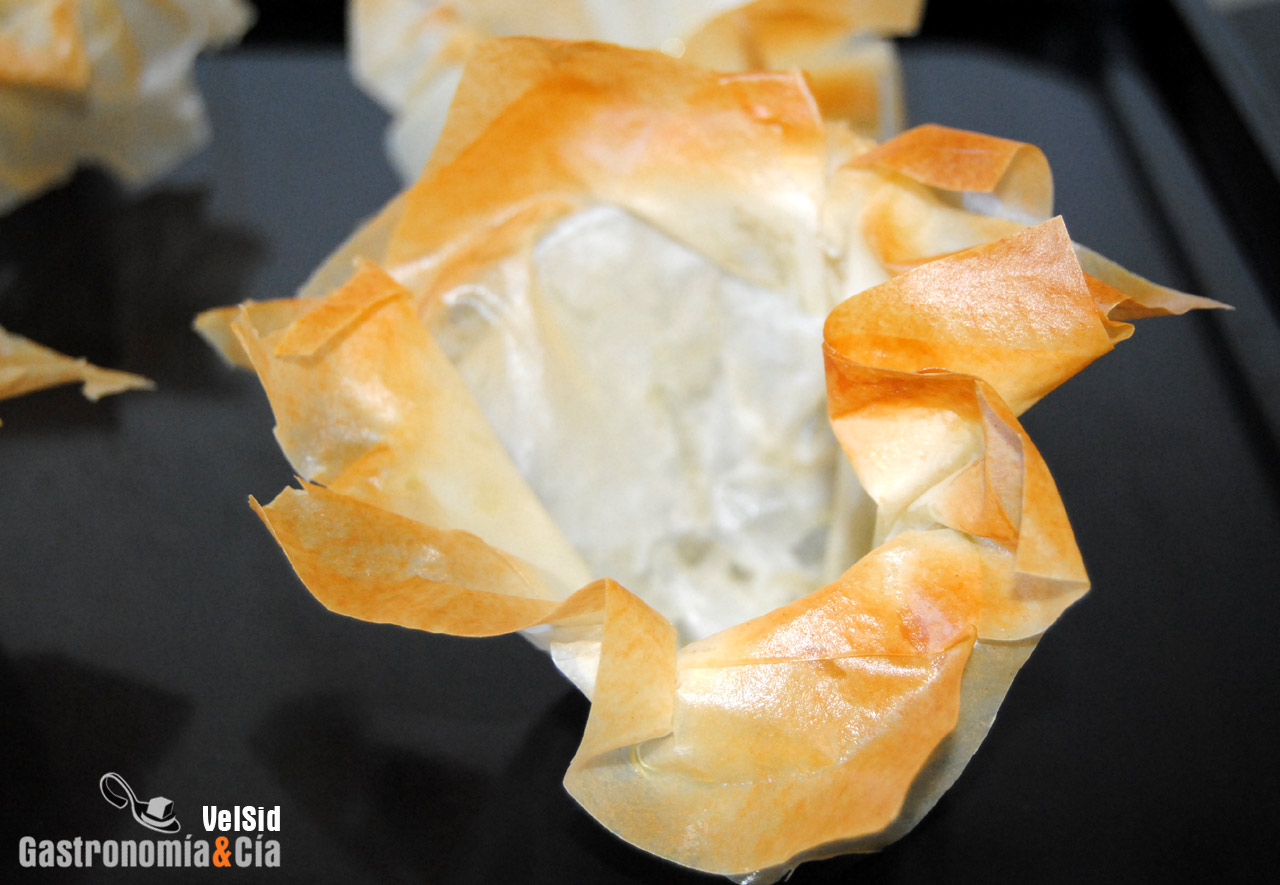 Cestita de pasta filo para la ensalada