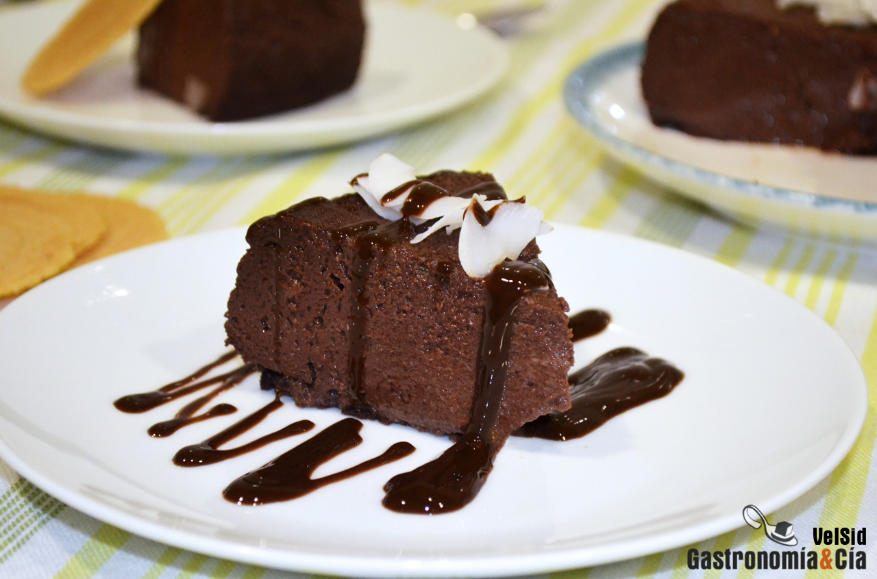 Flan de chocolate y plátano sin azúcar
