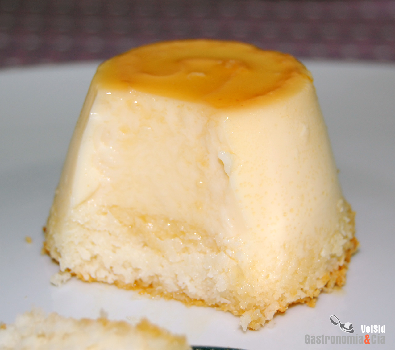Flan de coco y leche condensada