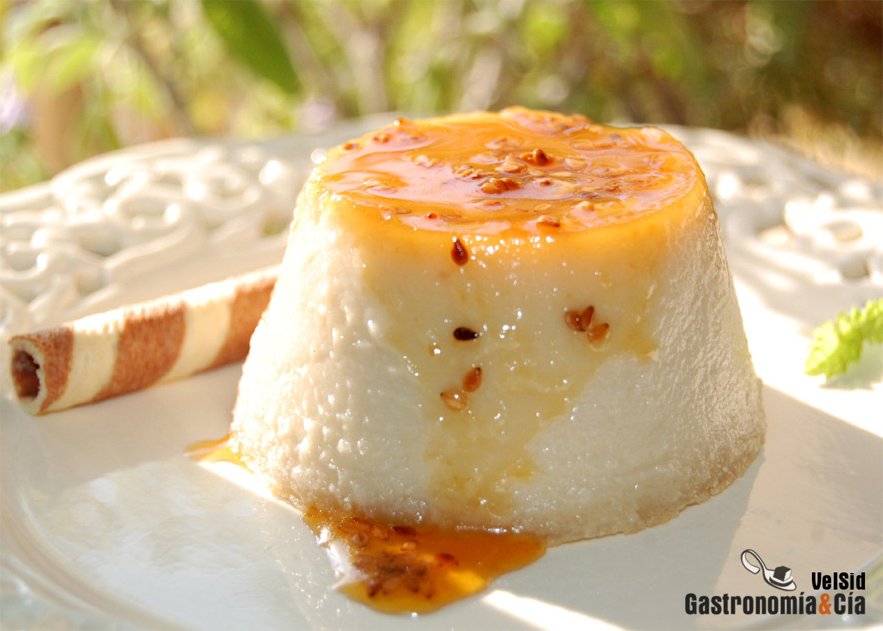 Flan de sésamo y coco