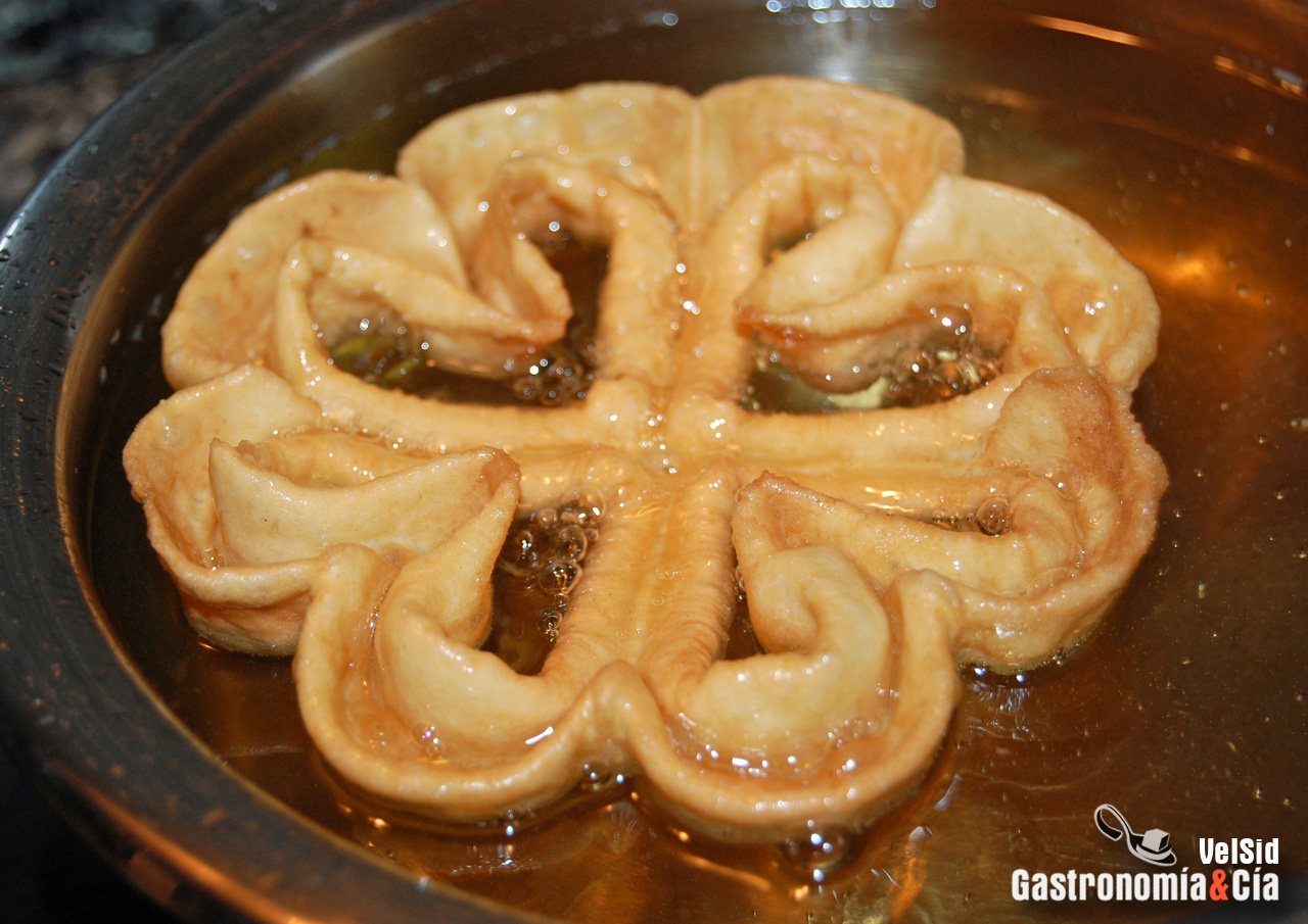 Flores fritas o manchegas