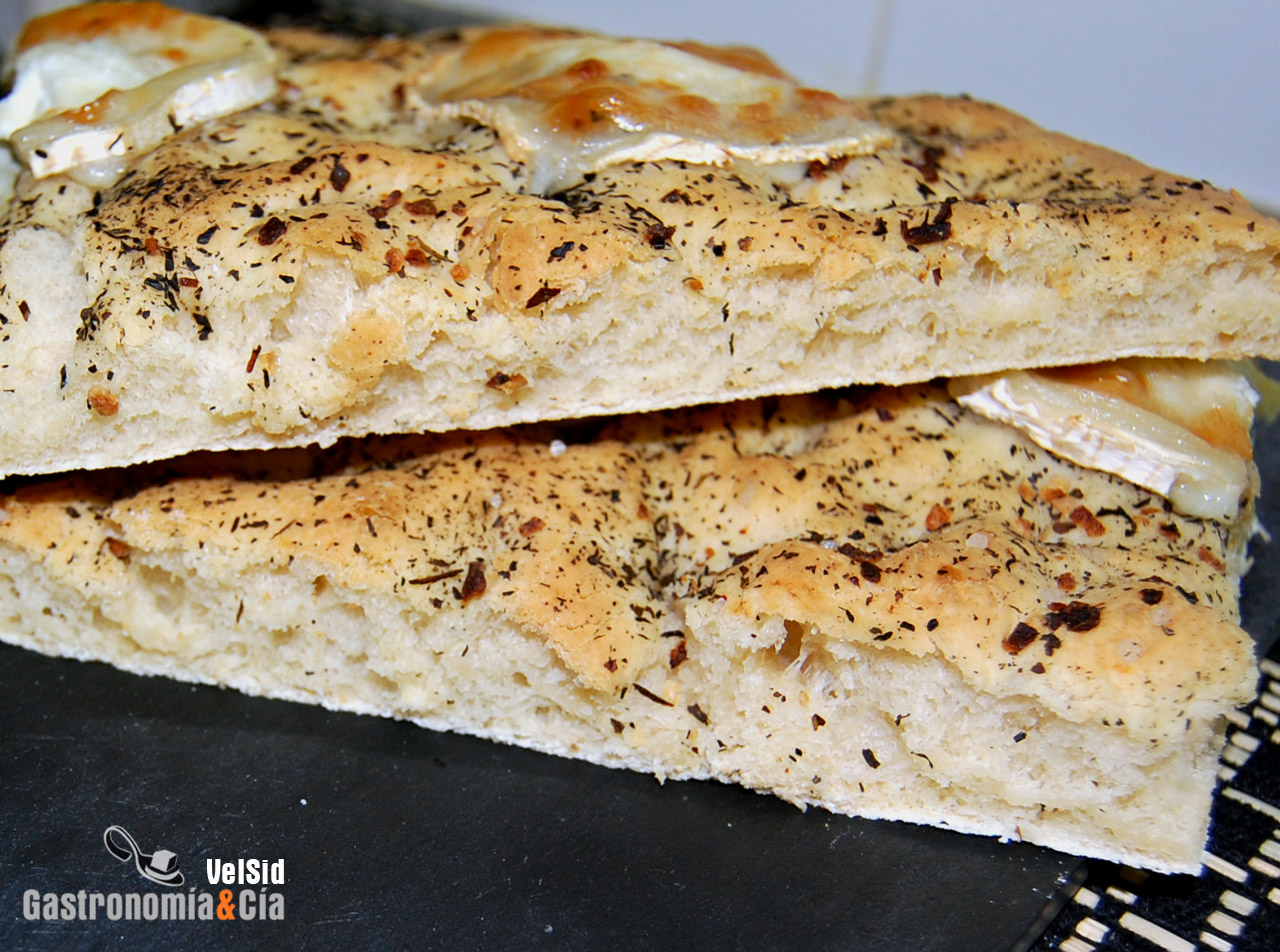 Focaccia con queso de cabra