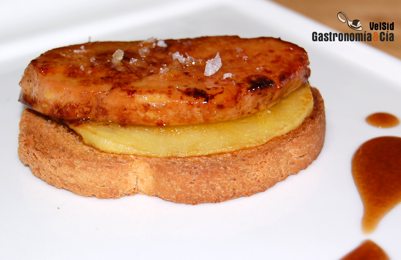 Foie Micuit con manzana caliente
