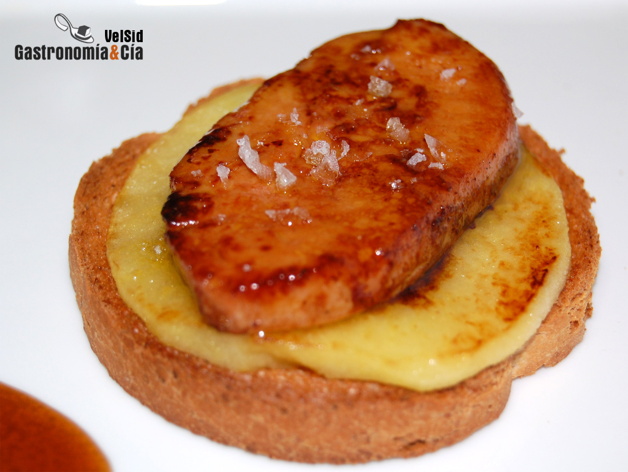 Foie Micuit con manzana caliente