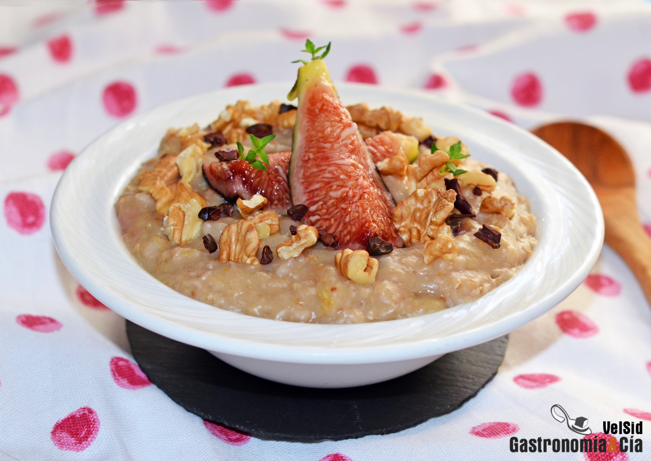 Porridge con higos y nueces