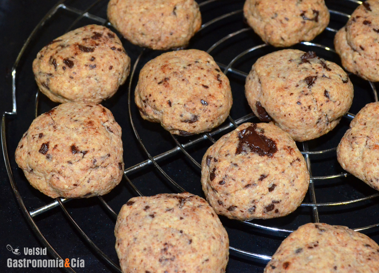 Galletas de espelta, almendra y chocolate