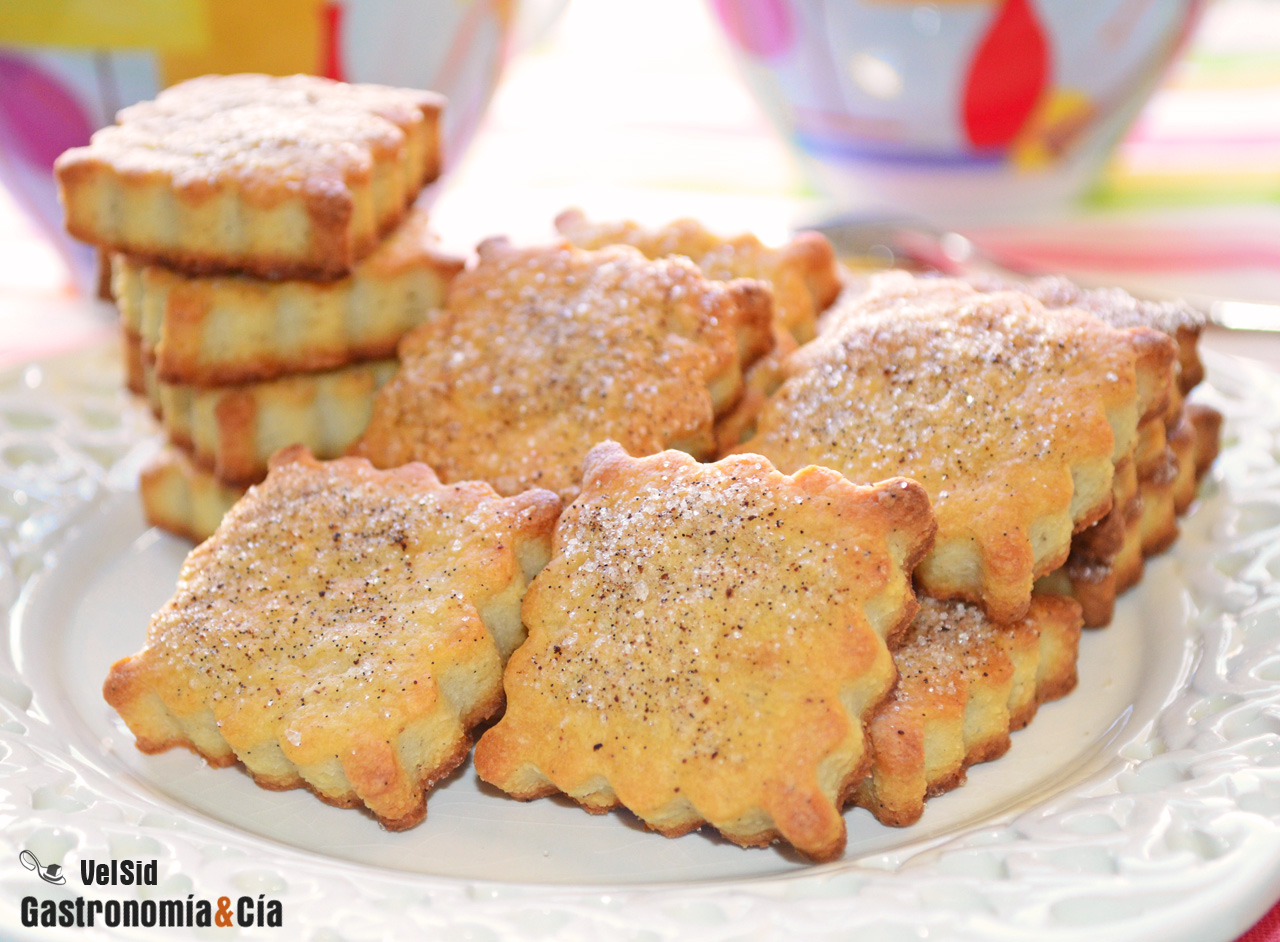 Galletas de almendras y queso crema