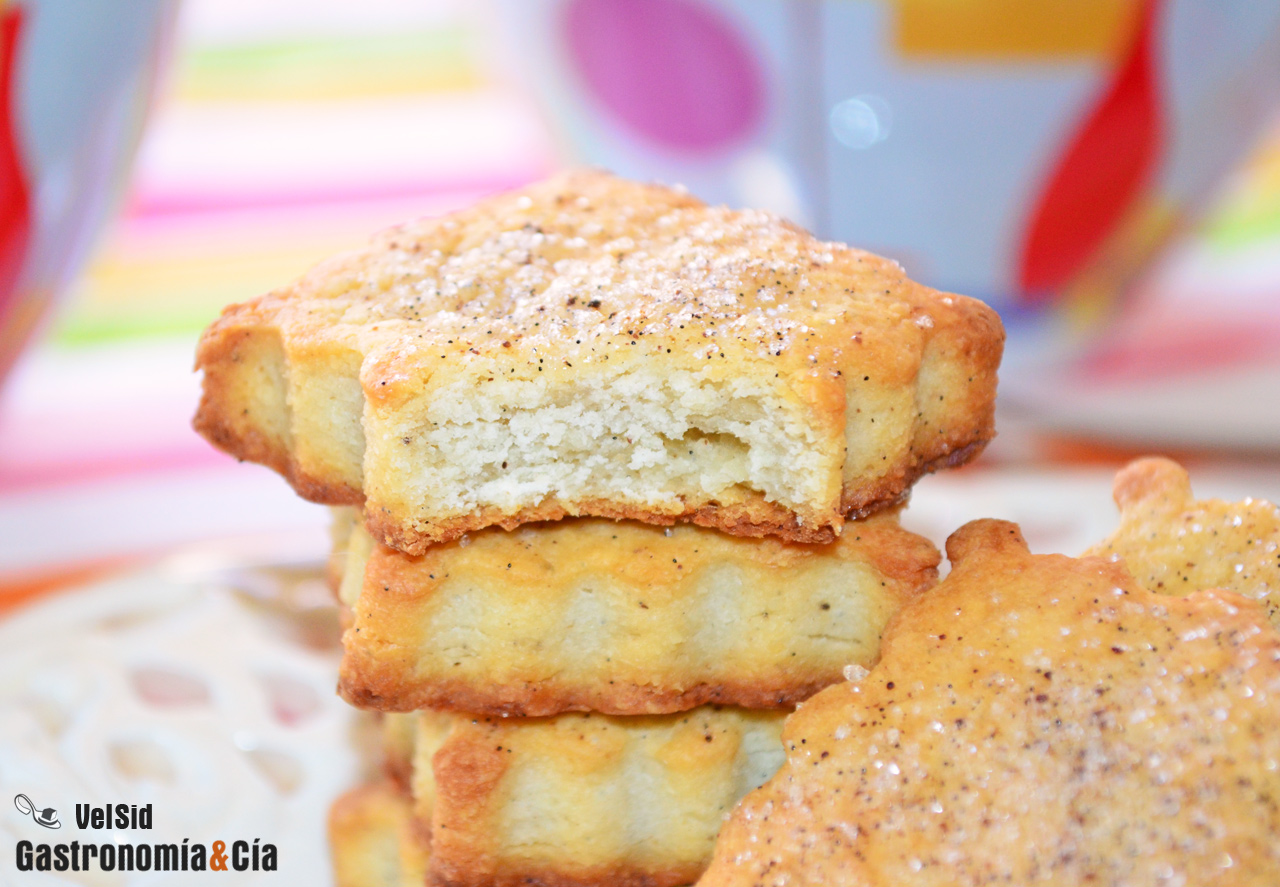 Galletas de almendras y queso crema