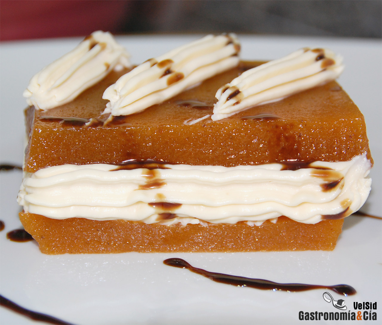 Gelatina de kaki con mascarpone