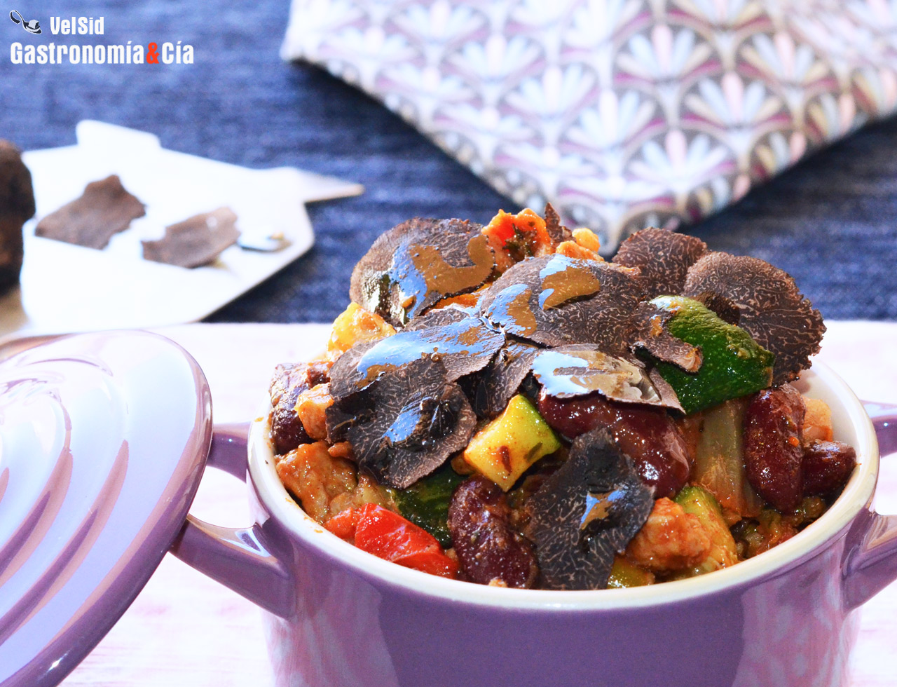 Guiso rápido de alubias, soja texturizada y verduritas