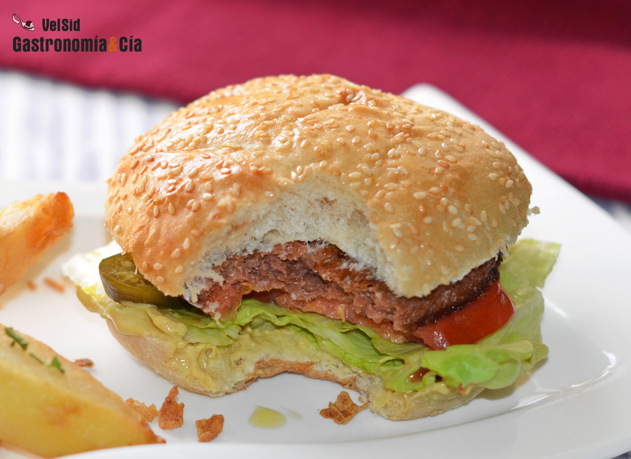 Beyond Burger, la hamburguesa vegetal que imita a la ca