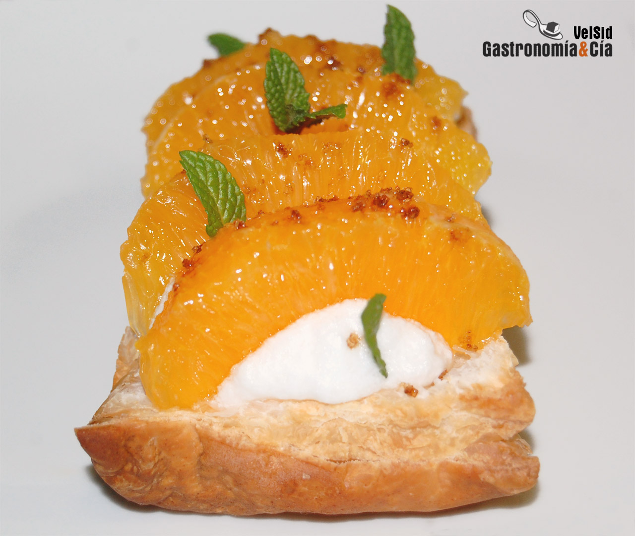 Hojaldre de merengue y naranja