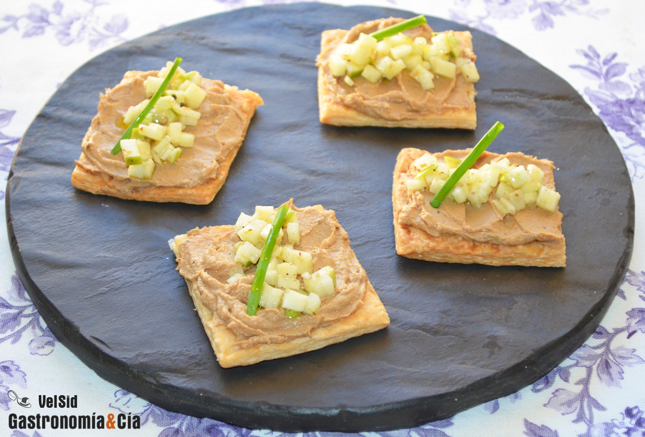 Hojaldre con paté de perdiz, manzana verde y trufa