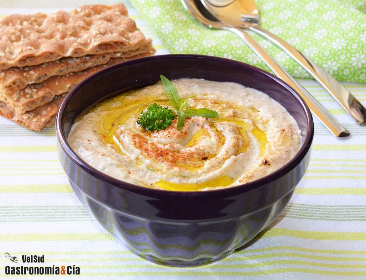 Hummus de judías blancas con hierbaluisa