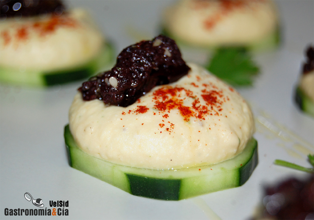 Hummus con tapenade