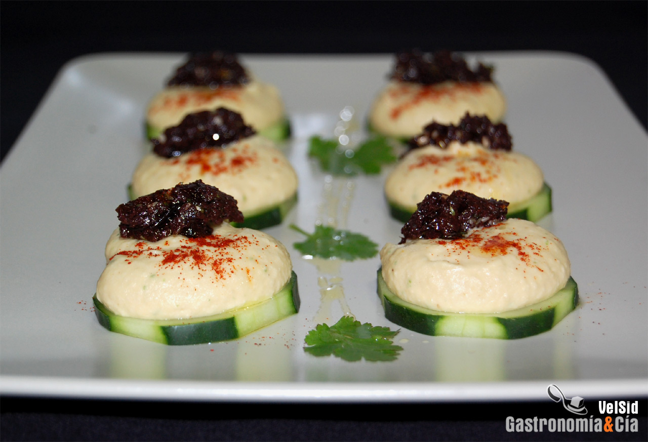 Hummus con tapenade
