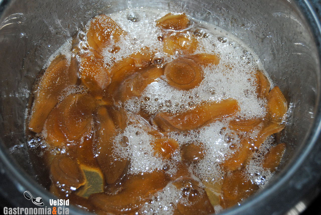 Cómo hacer jengibre confitado