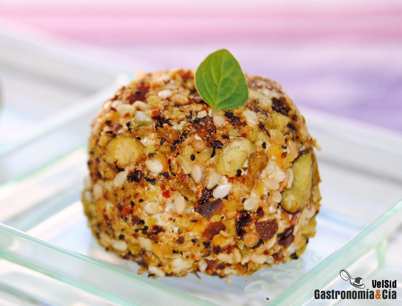 Labneh con dukkah de pistachos