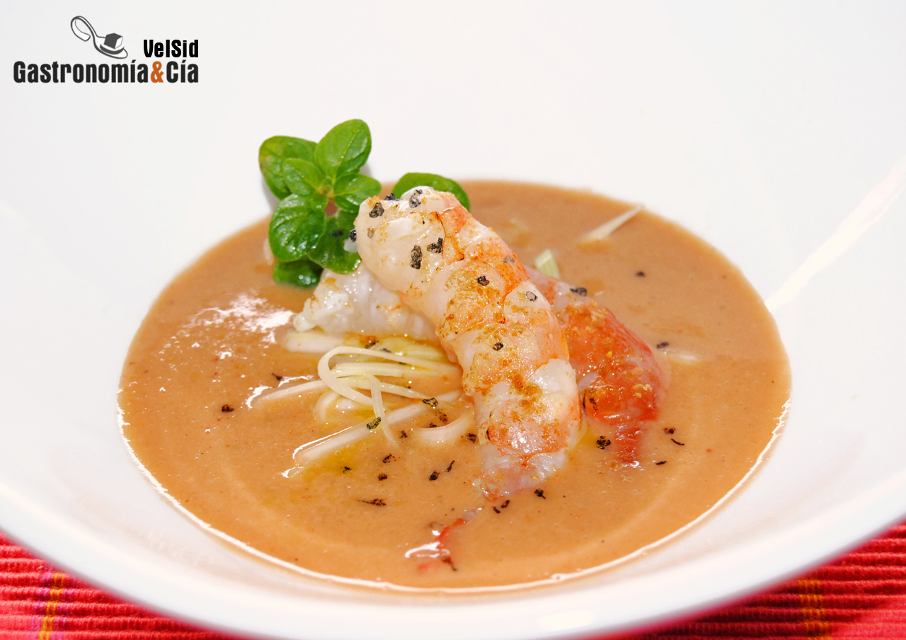 Langostinos a la llama con su bisque