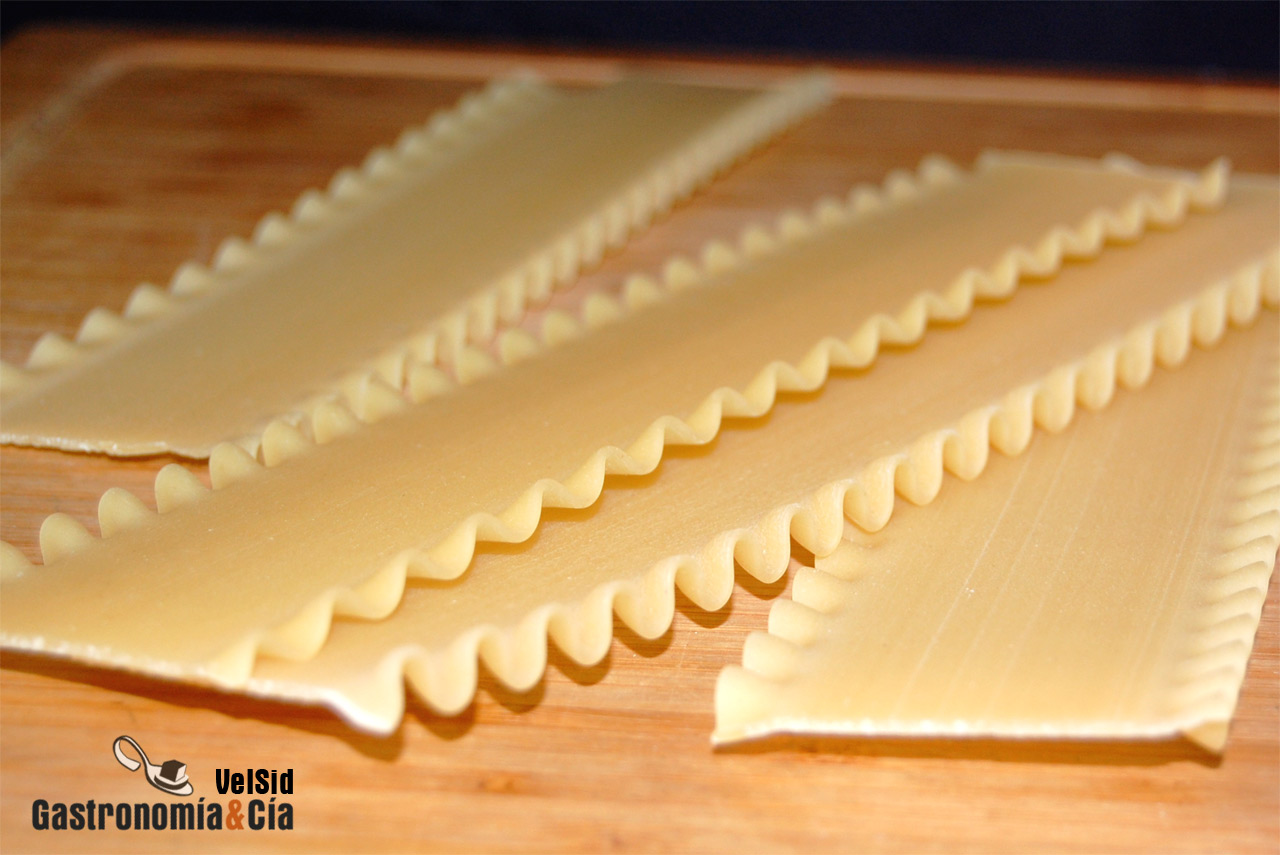 Lasaña de espinacas y merluza