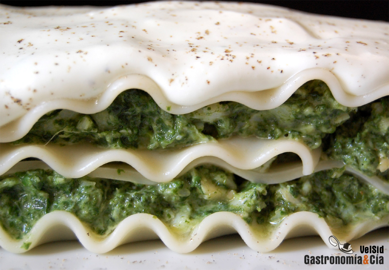 Lasaña de espinacas y merluza