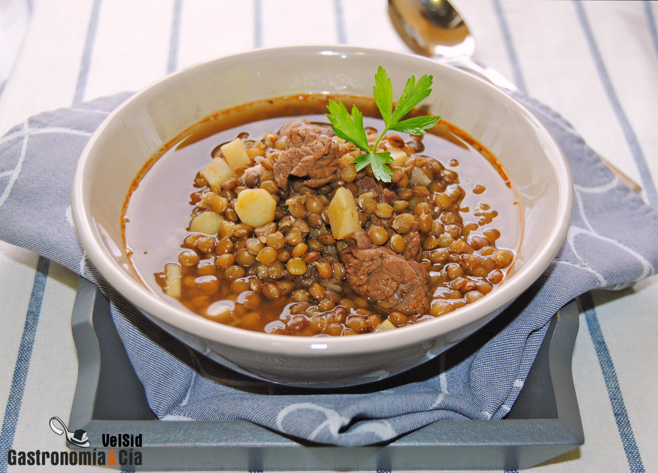Receta de Lentejas con ternera y chirivía