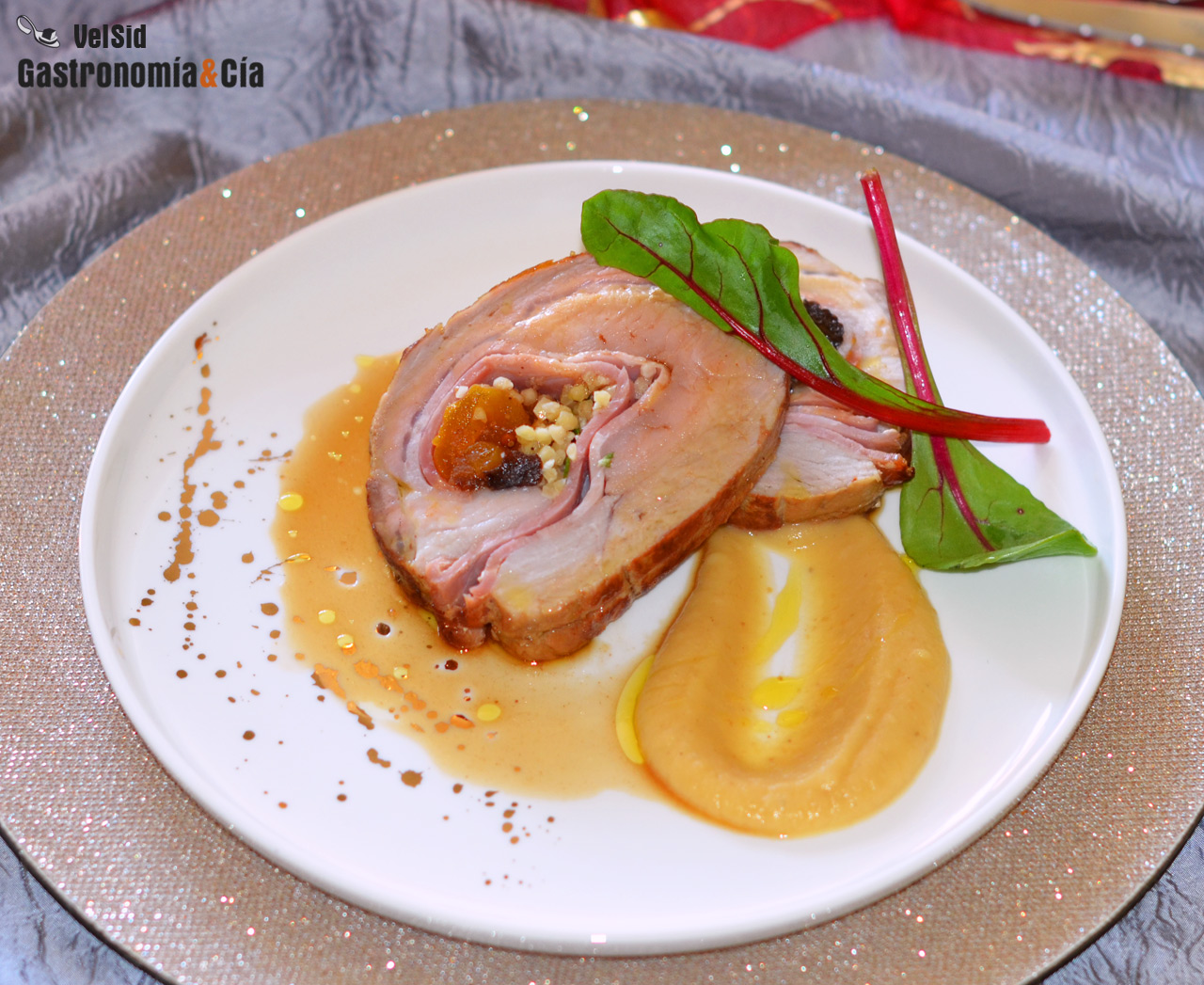 Lomo de cerdo relleno al romero 