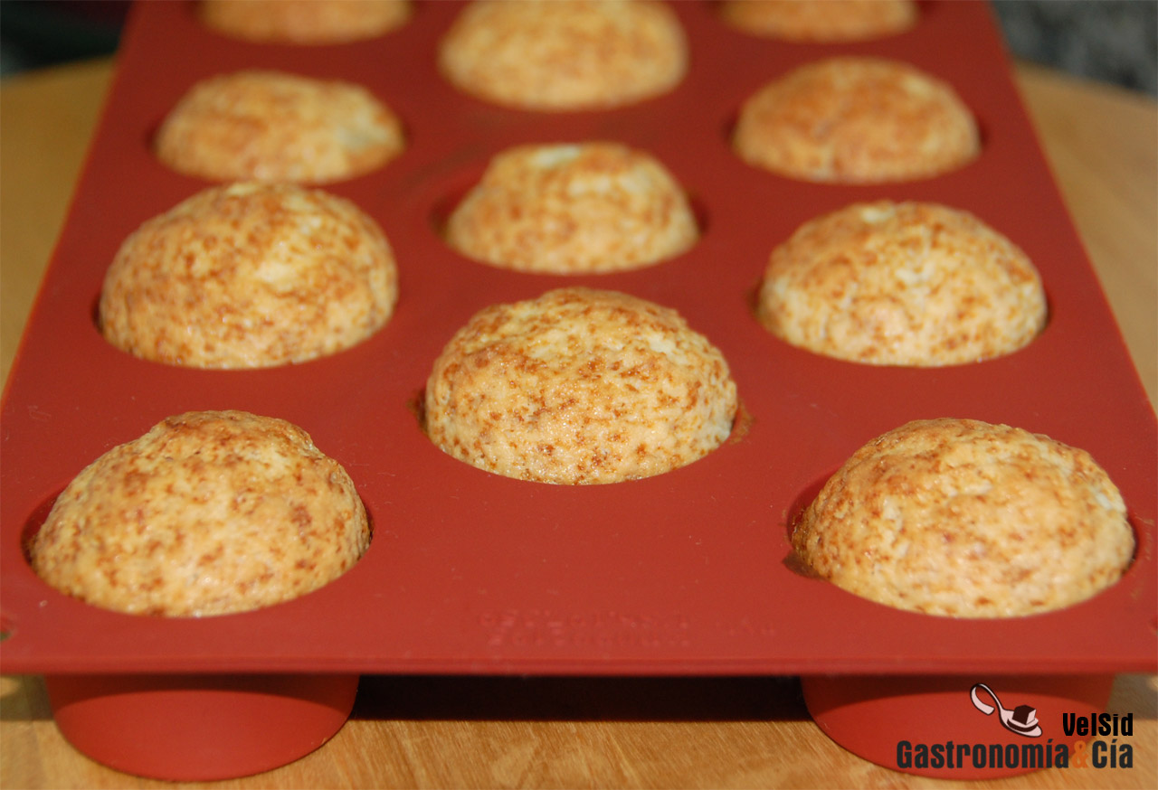 Magdalenas de piña y coco