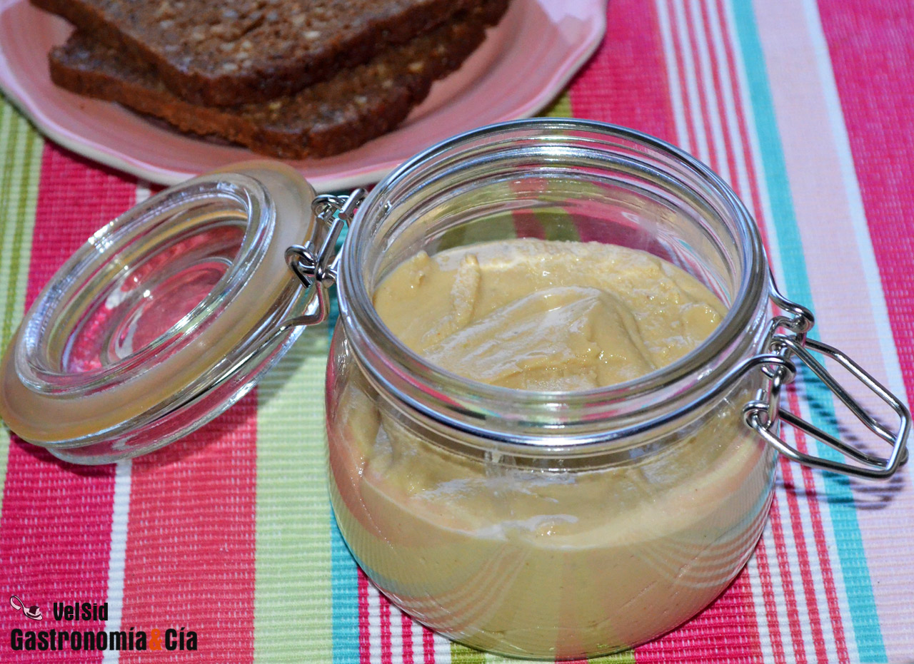 Cómo hacer mantequilla de almendras