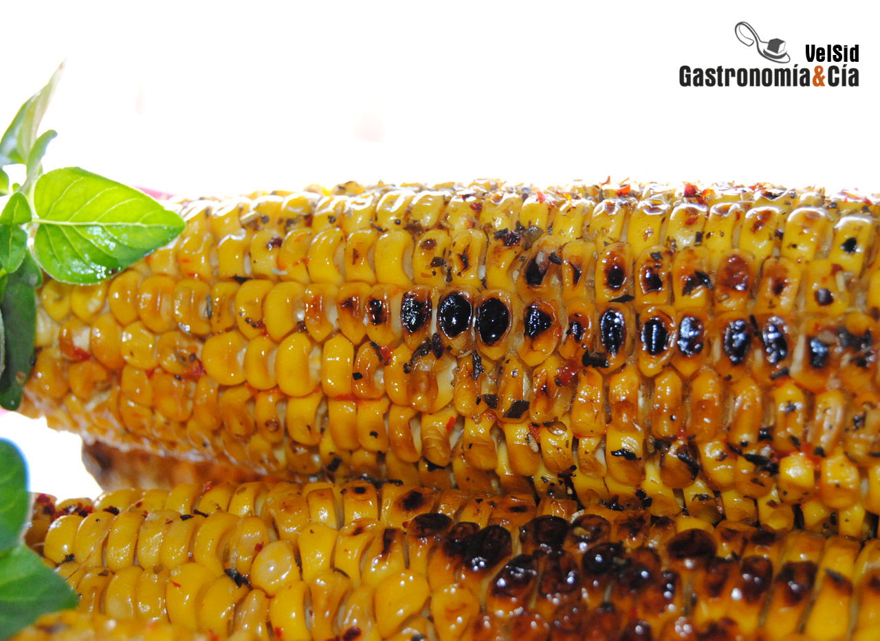 Mazorcas de maíz con sambal 