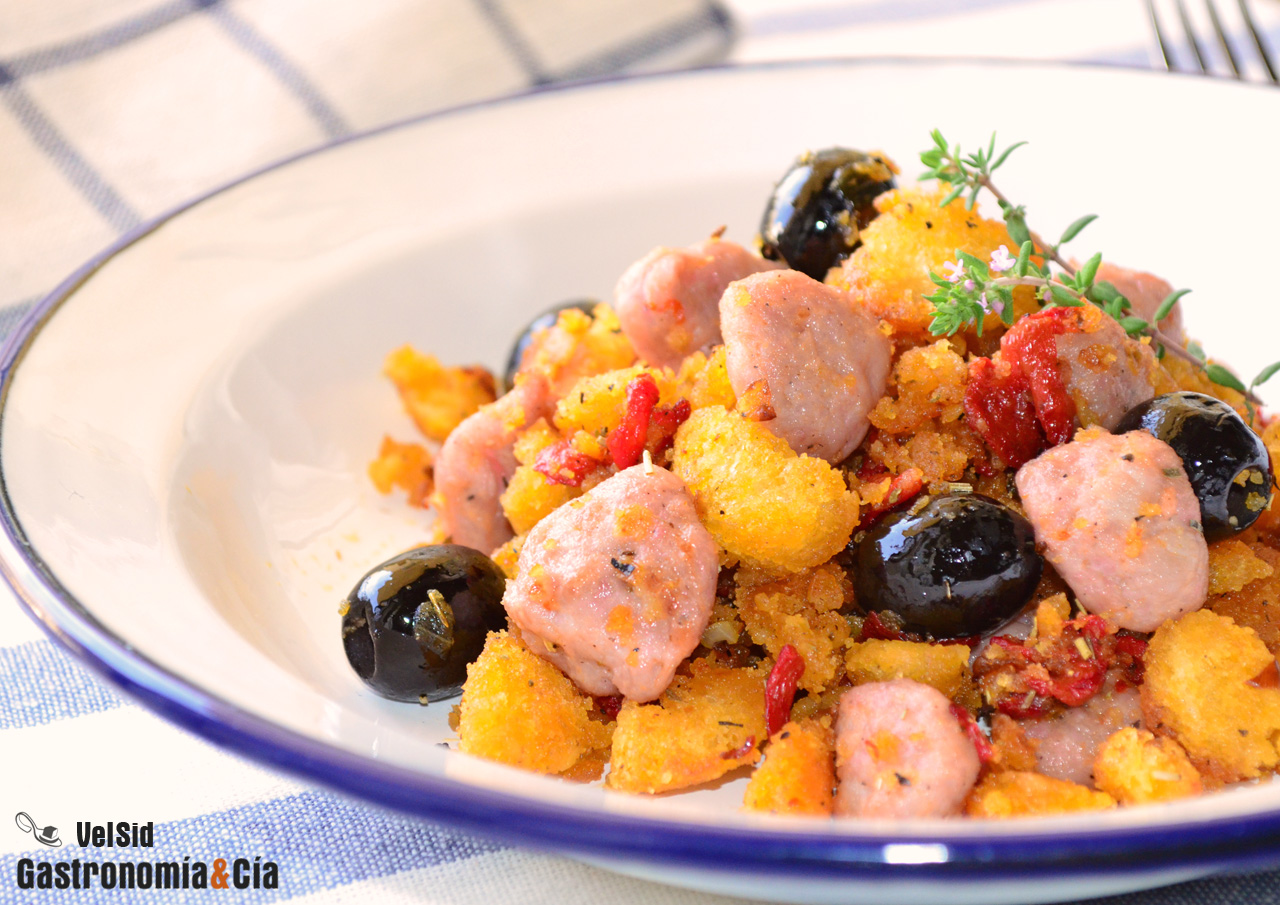 Migas con butifarra y pimientos del piquillo
